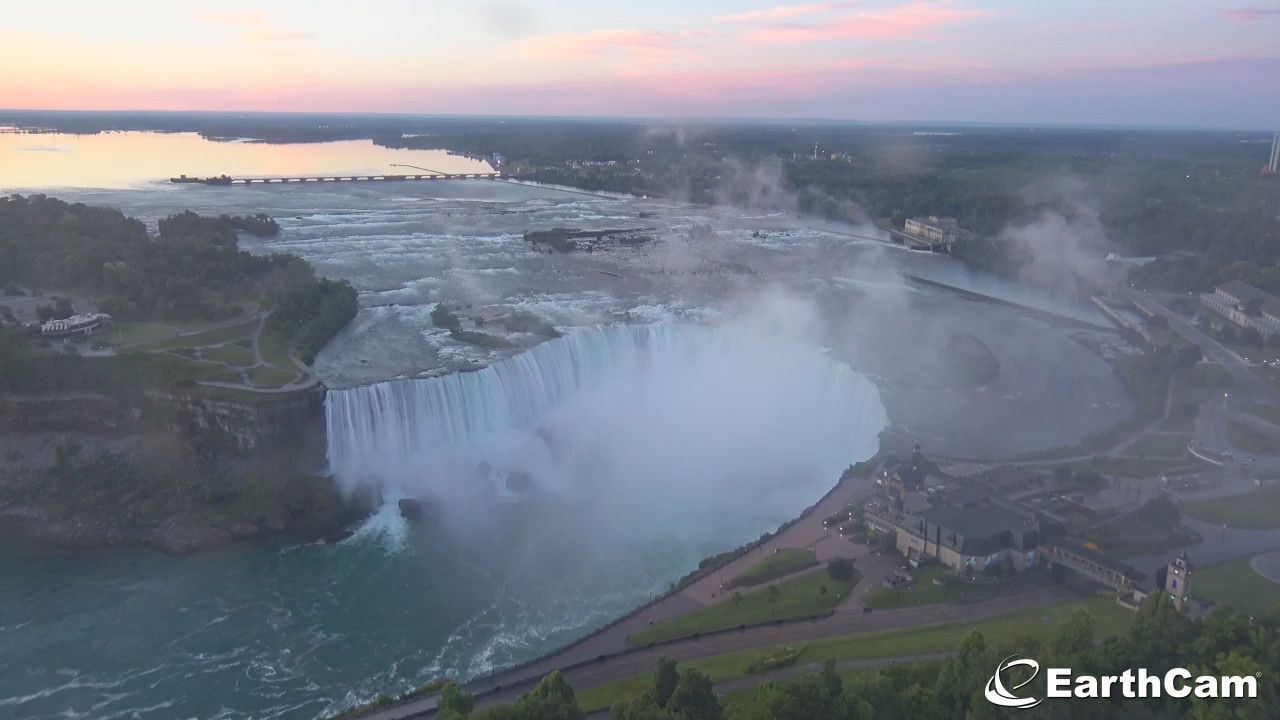 EarthCam - Niagara Falls - The Falls Cam