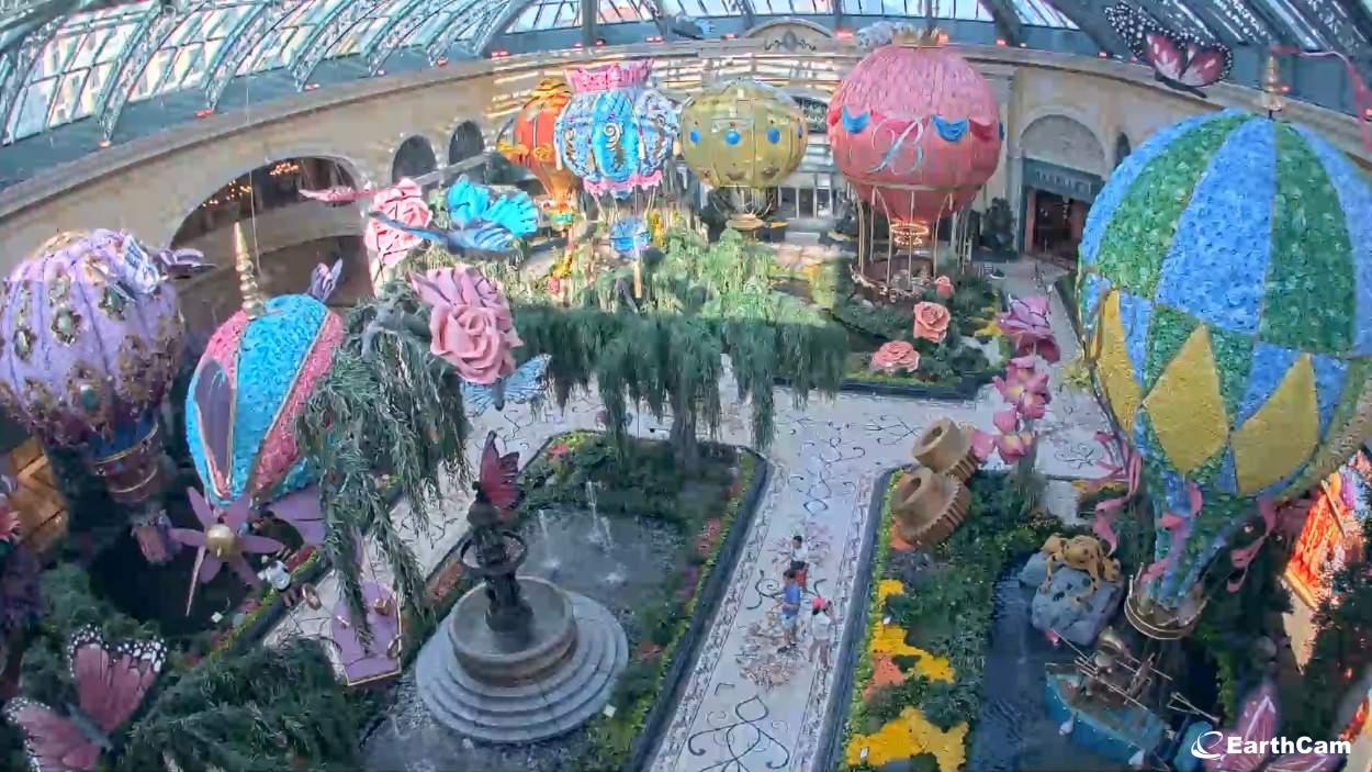 EarthCam - Bellagio Conservatory Cam