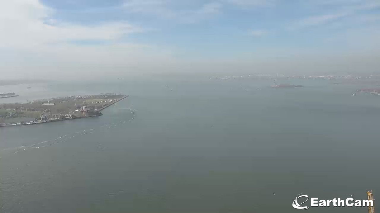 LIVE NOW! New York Harbor Cam