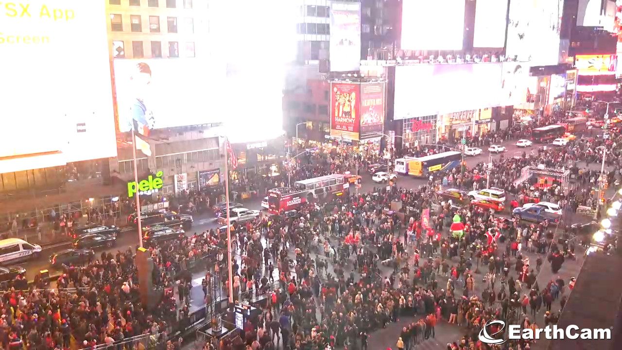 Times Square Cams - EarthCam