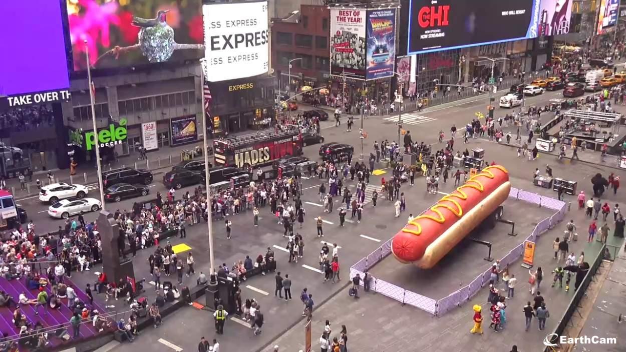 Times Square Cams - EarthCam