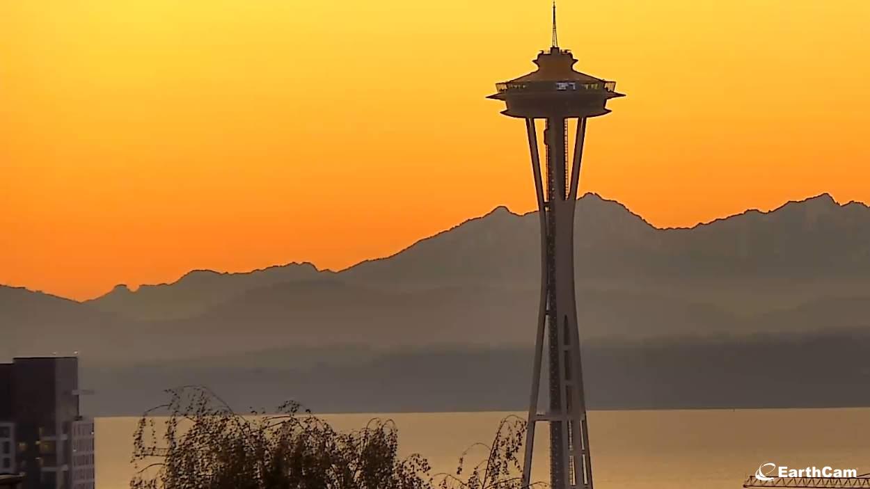 seattle skyline sunrise