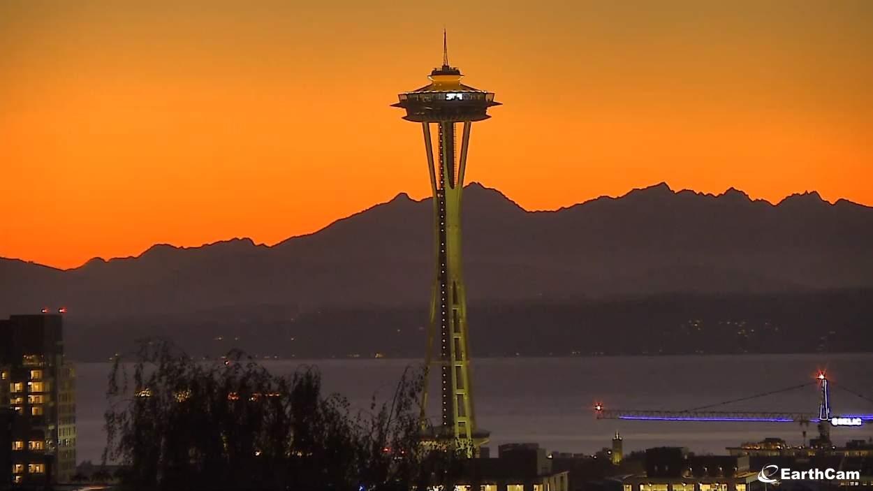 seattle skyline sunrise