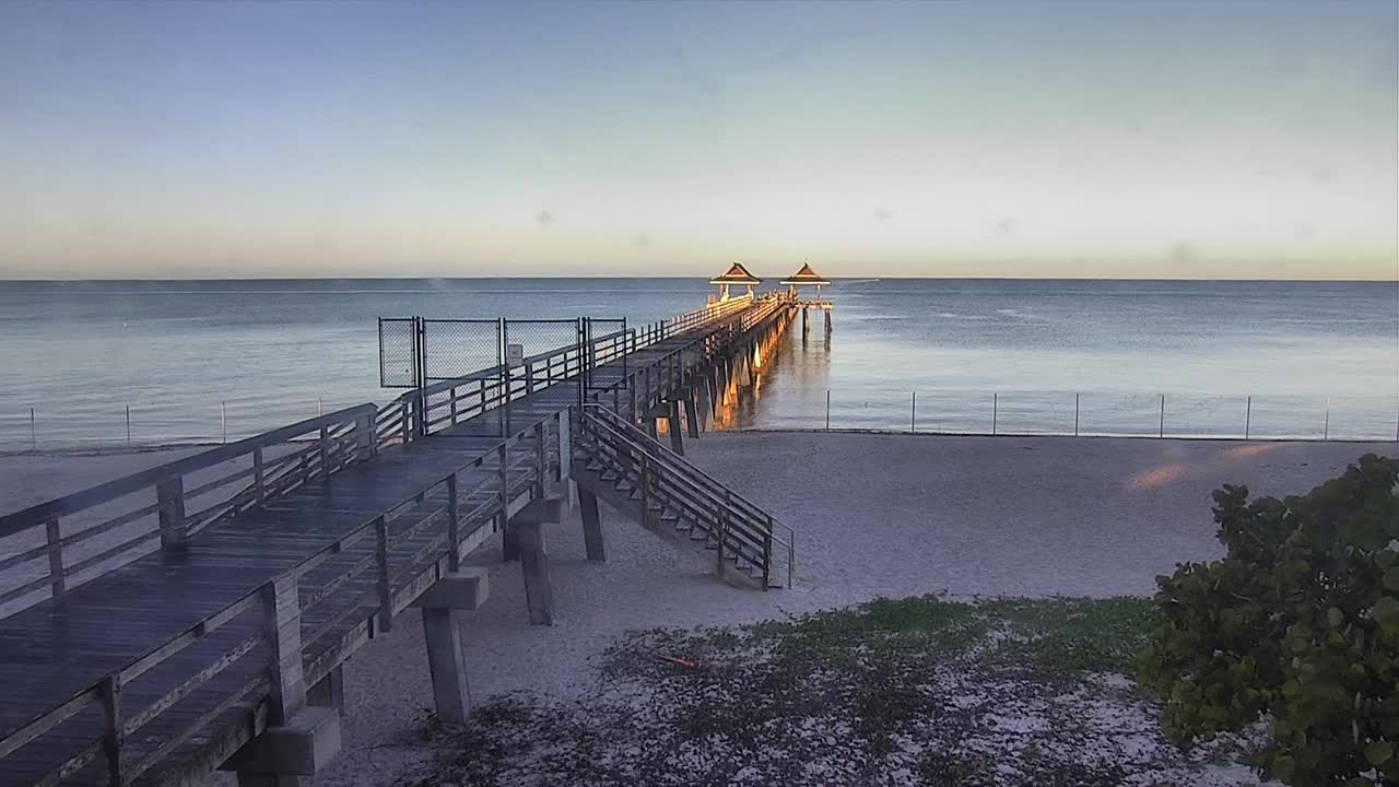 The view from the Naples Pier EarthCam this afternoon:, - A elevated risk  of rip currents continues for all of our Gulf beaches today. Swim next to a  lifeguard and stay aware! , - NEW: A Small Craft ..., image size:1280x720
