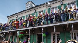 EarthCam: Mardi Gras Cams