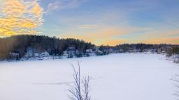 Voco Saranac Lake - Lake Flower