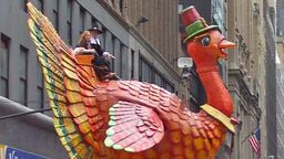 EarthCam: Thanksgiving Parade Archives