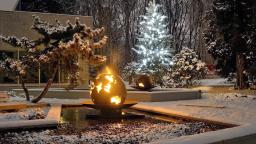 EarthCam: Yule Globe Cam